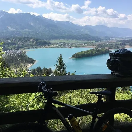 Urlaub-am-faaker-see-am-fusse-der-karawanken Lejlighed *